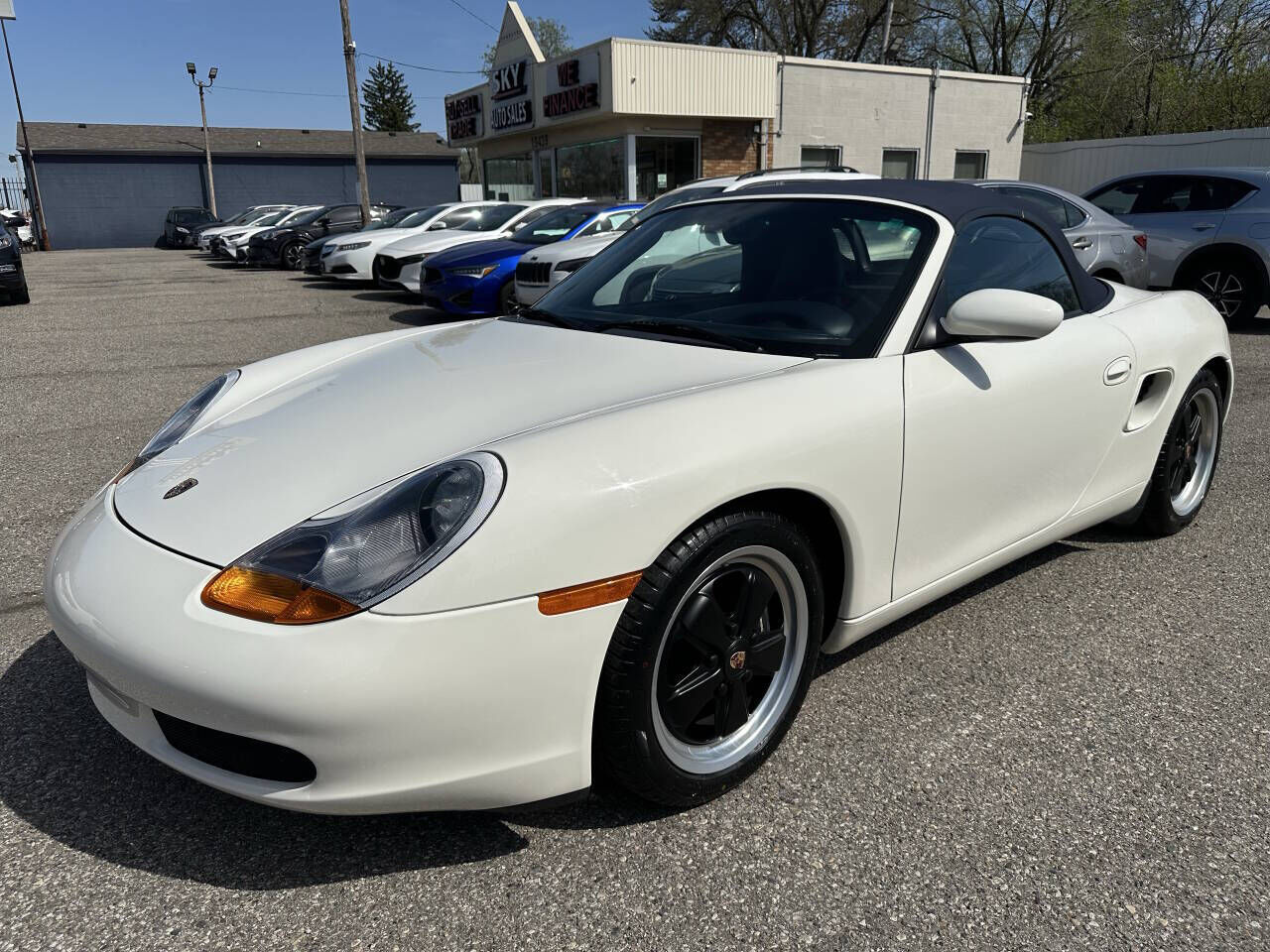 PORSCHE