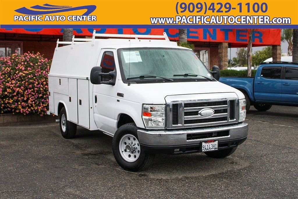 2014 FORD E-350