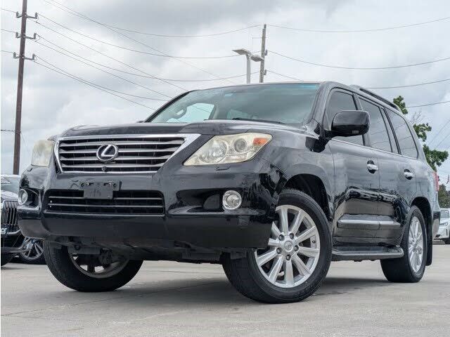 Lexus LX