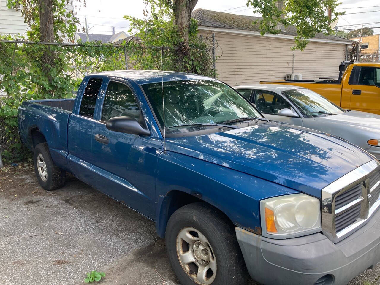 2005 DODGE Dakota