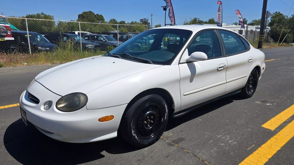 Ford Taurus