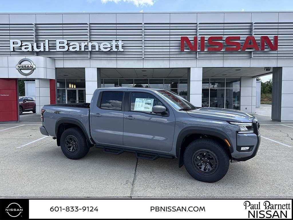 2025 NISSAN Frontier