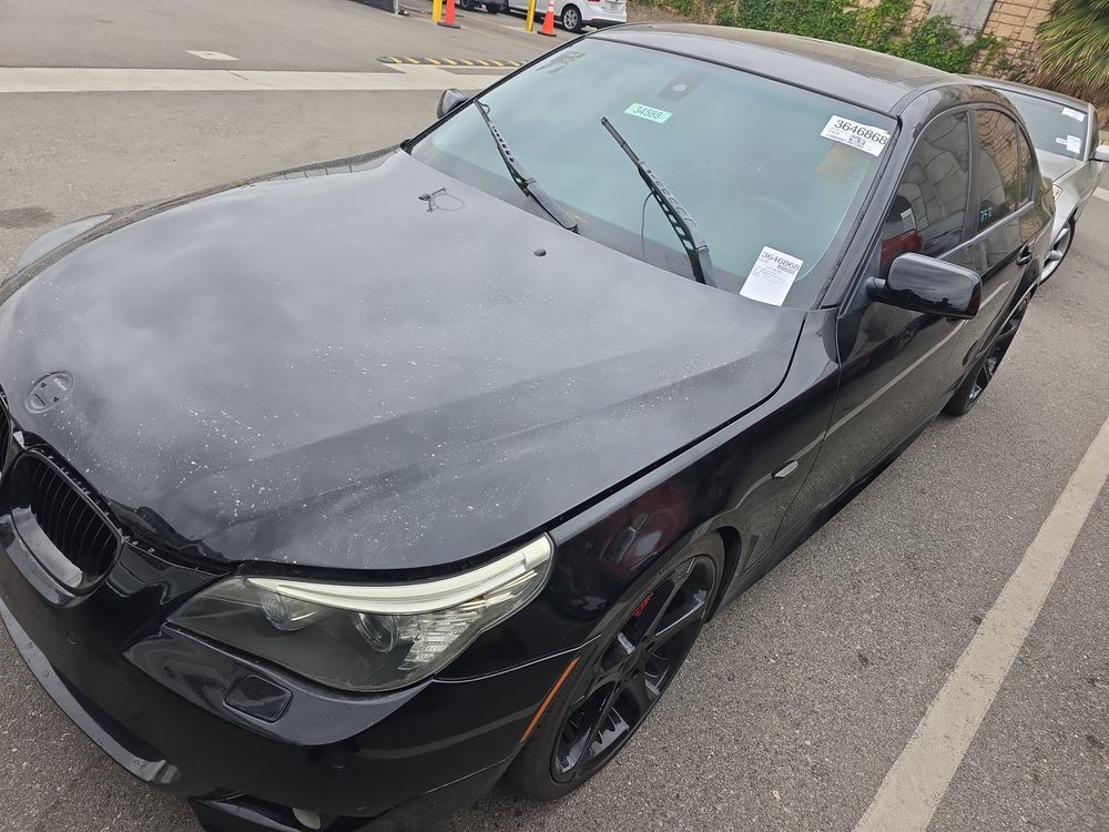 BMW 550i