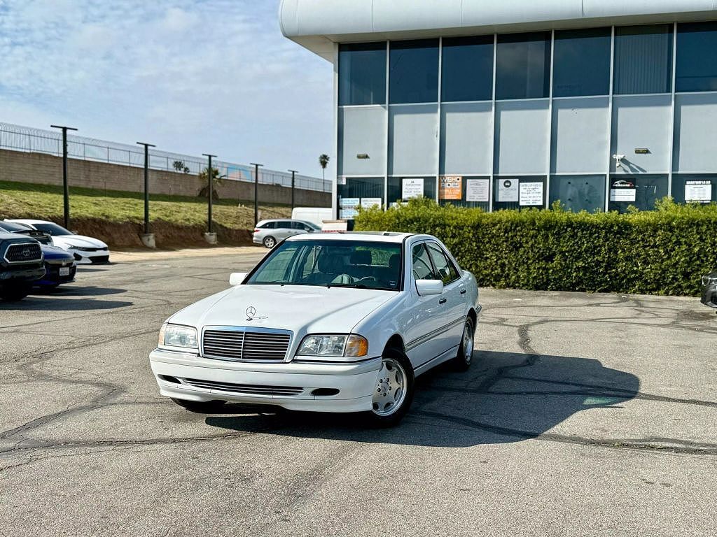 Mercedes-Benz C-Class