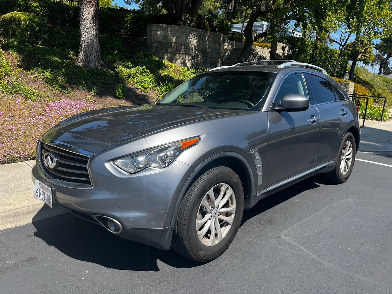 Infiniti FX35