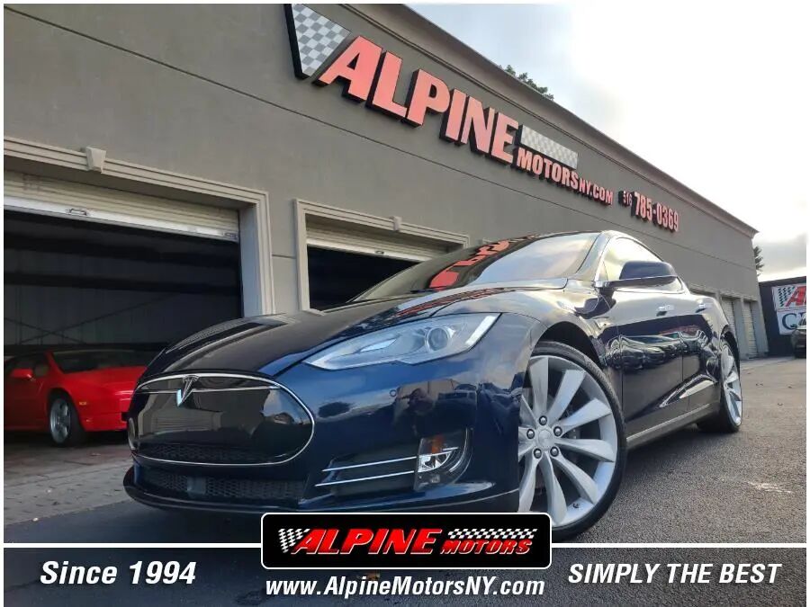 2014 TESLA Model S