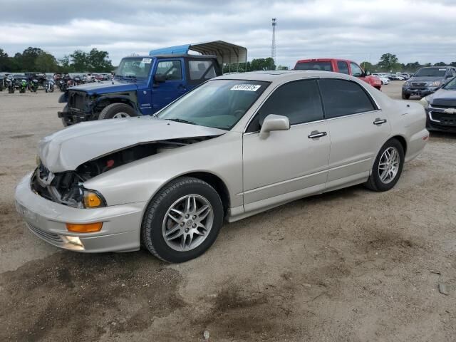 Mitsubishi Diamante