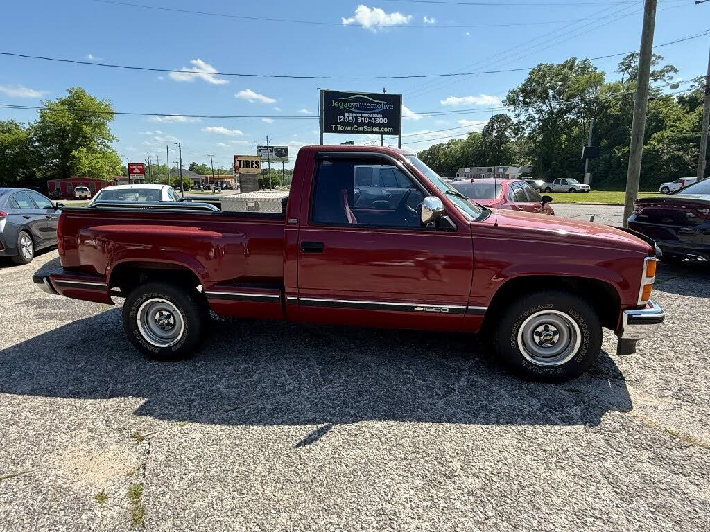 CHEVROLET