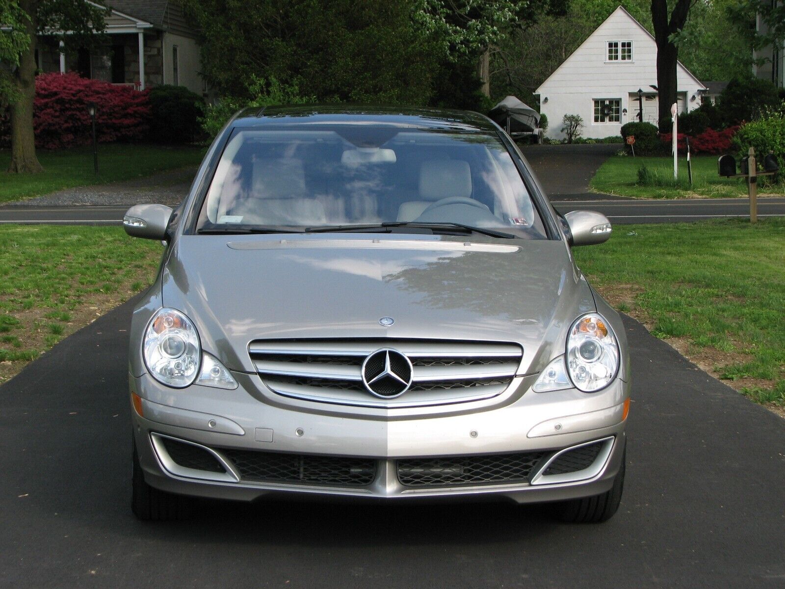 Mercedes-Benz R-Class