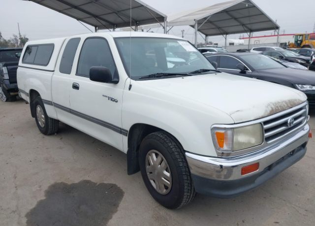 Toyota T100