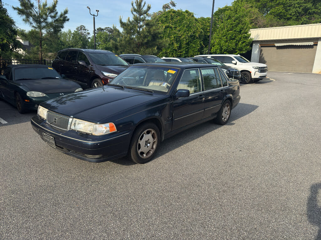 Volvo S90