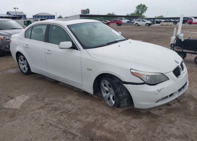 BMW 525i