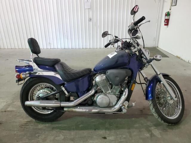 Honda VT600C (SHADOW VLX)