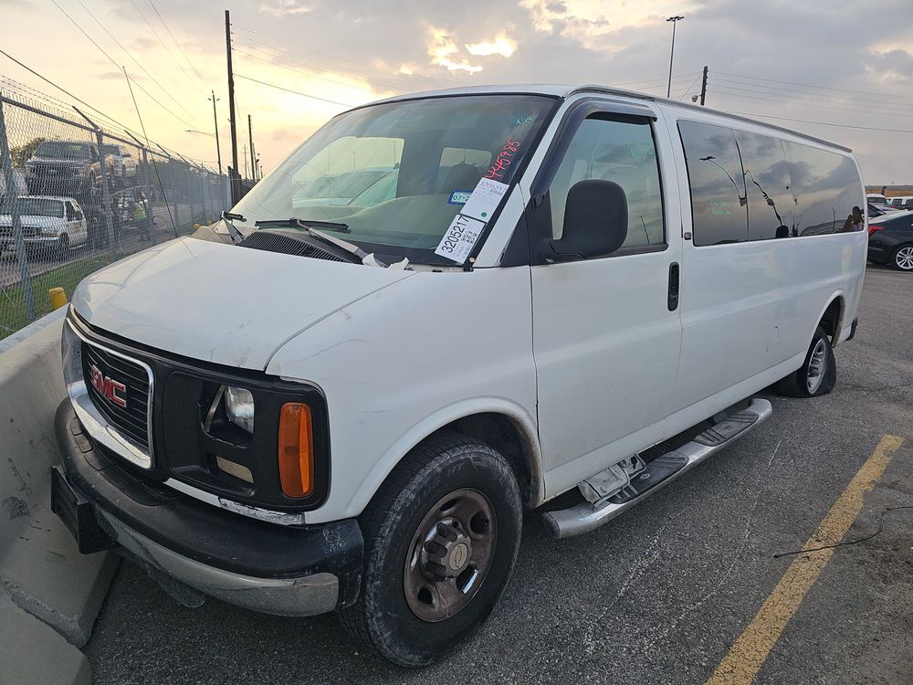 GMC Savana