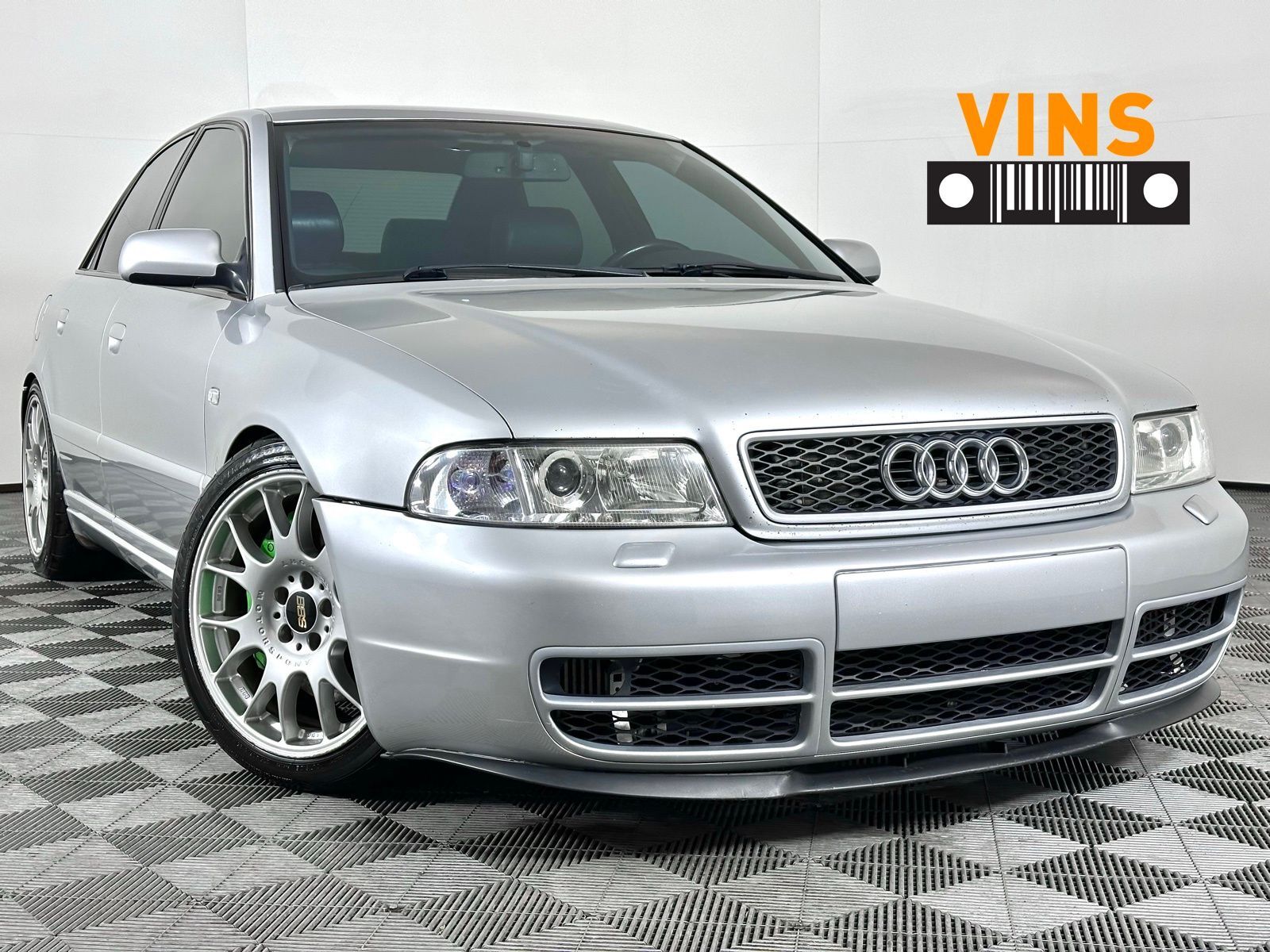 Audi S4