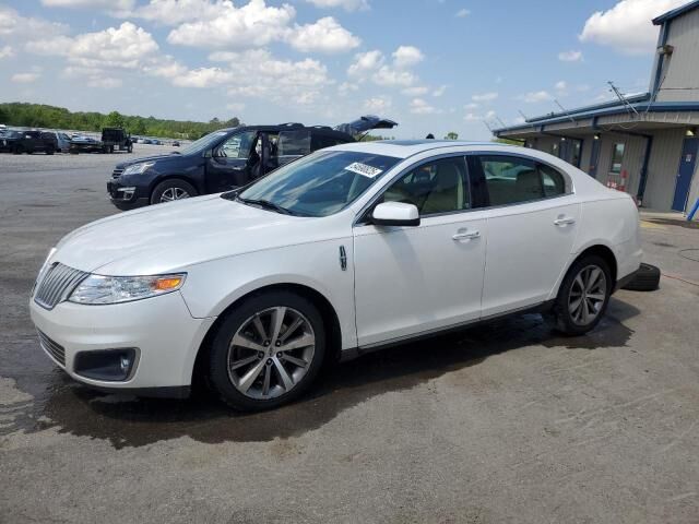 Lincoln MKS