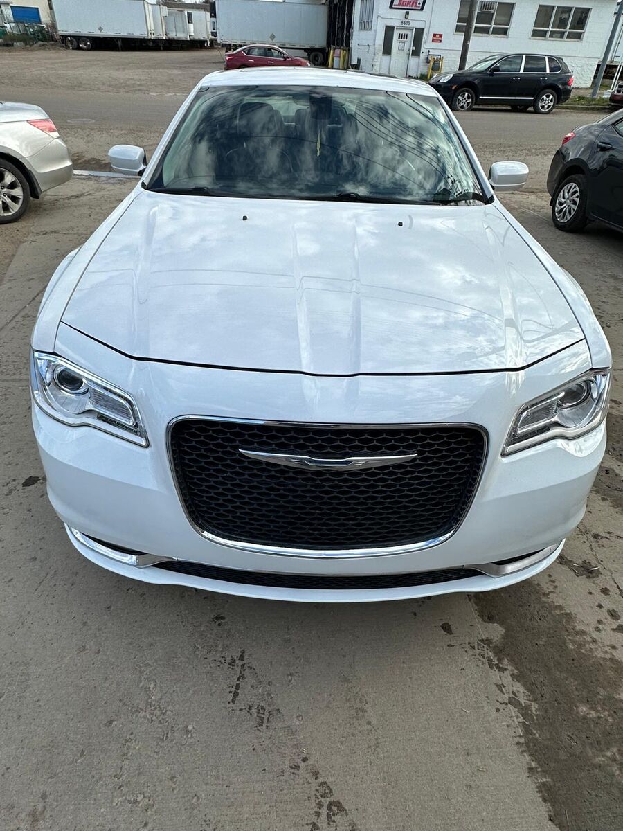 Chrysler 300