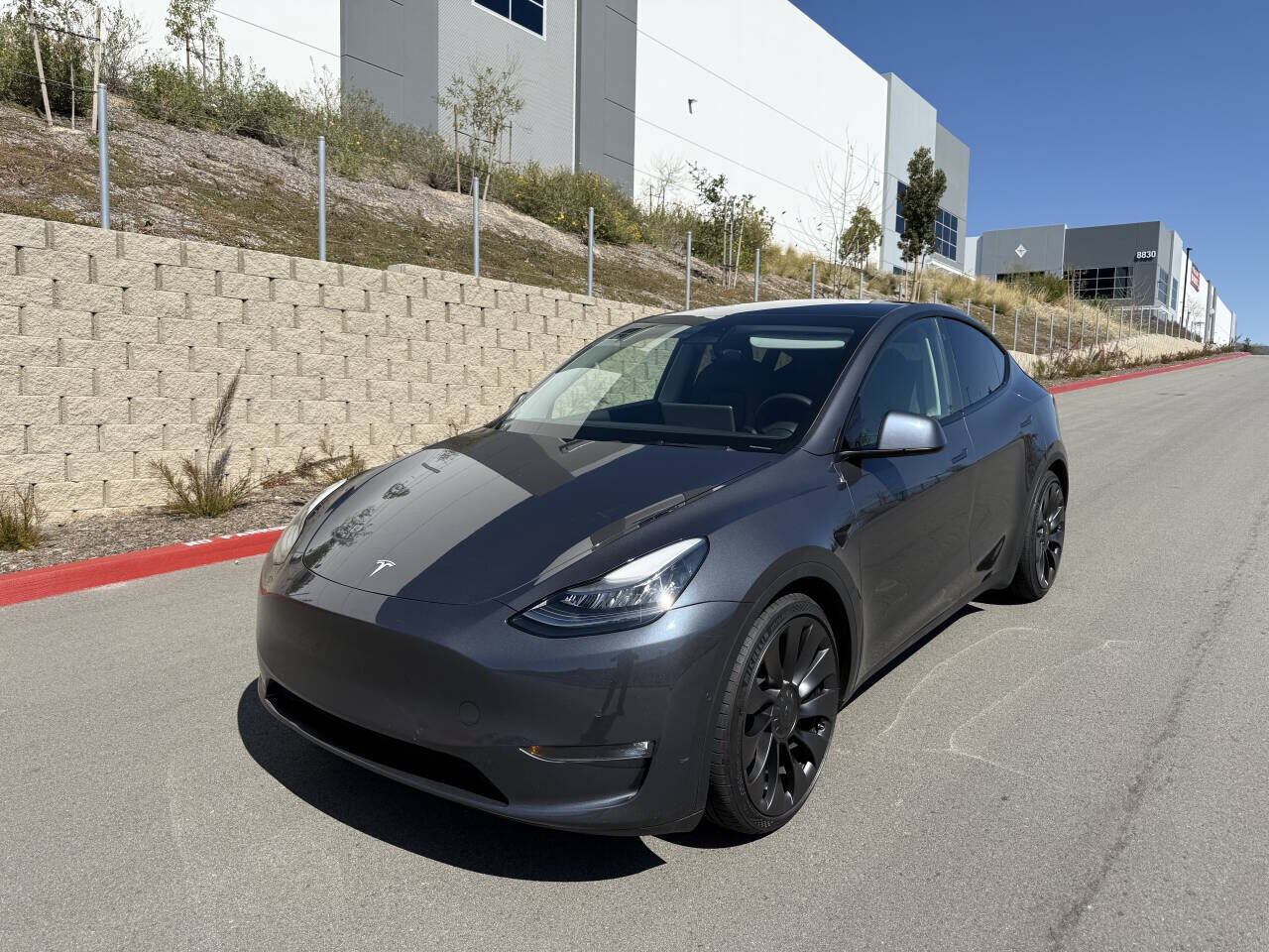 2021 TESLA Model Y
