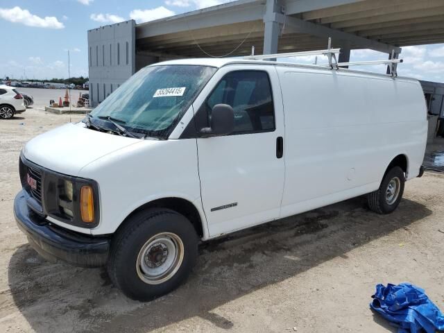 GMC Savana