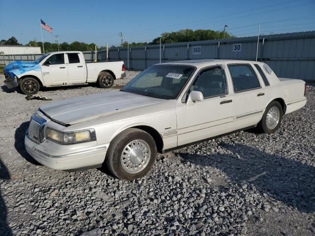 Lincoln Town Car