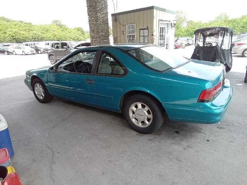 Ford Thunderbird