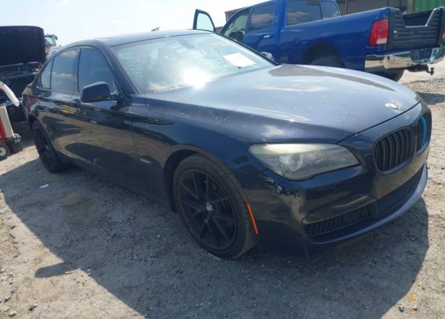 BMW 740i