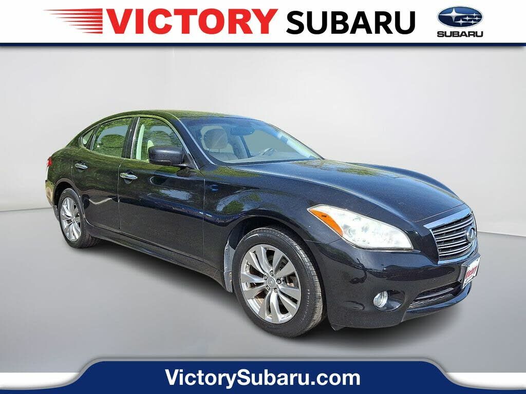 Infiniti M37