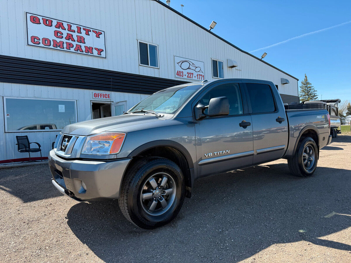 Nissan Titan