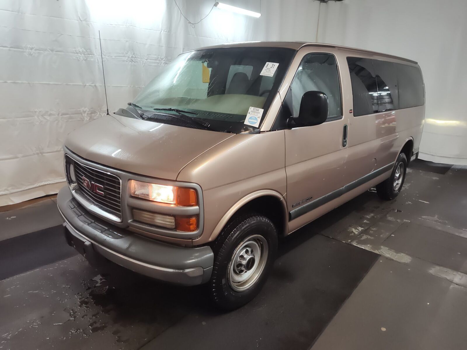 GMC Savana