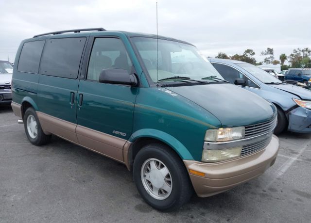 Chevrolet Astro Van