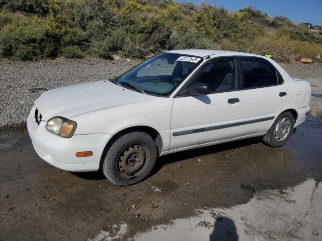 Suzuki Esteem