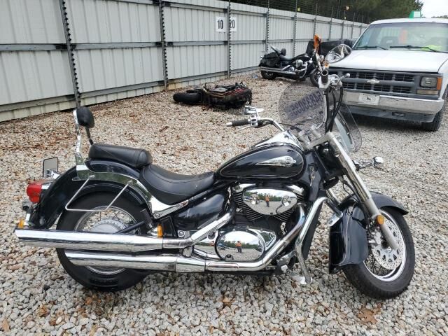 Suzuki VL800K