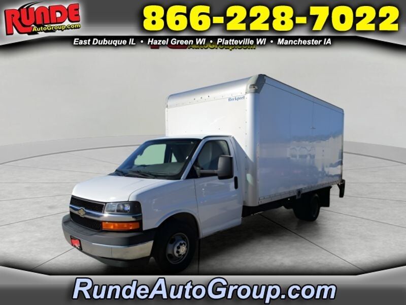 2017 CHEVROLET Express