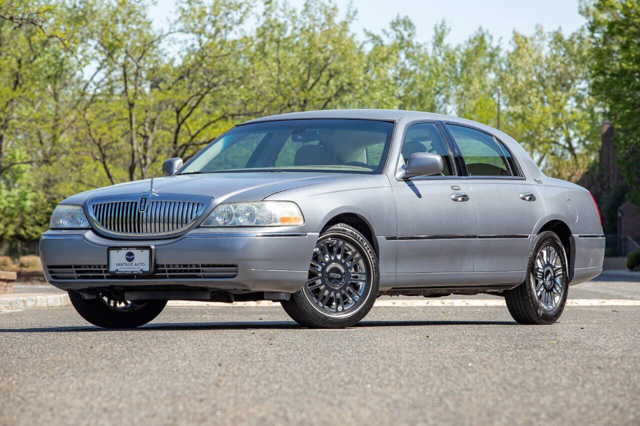 Lincoln Town Car