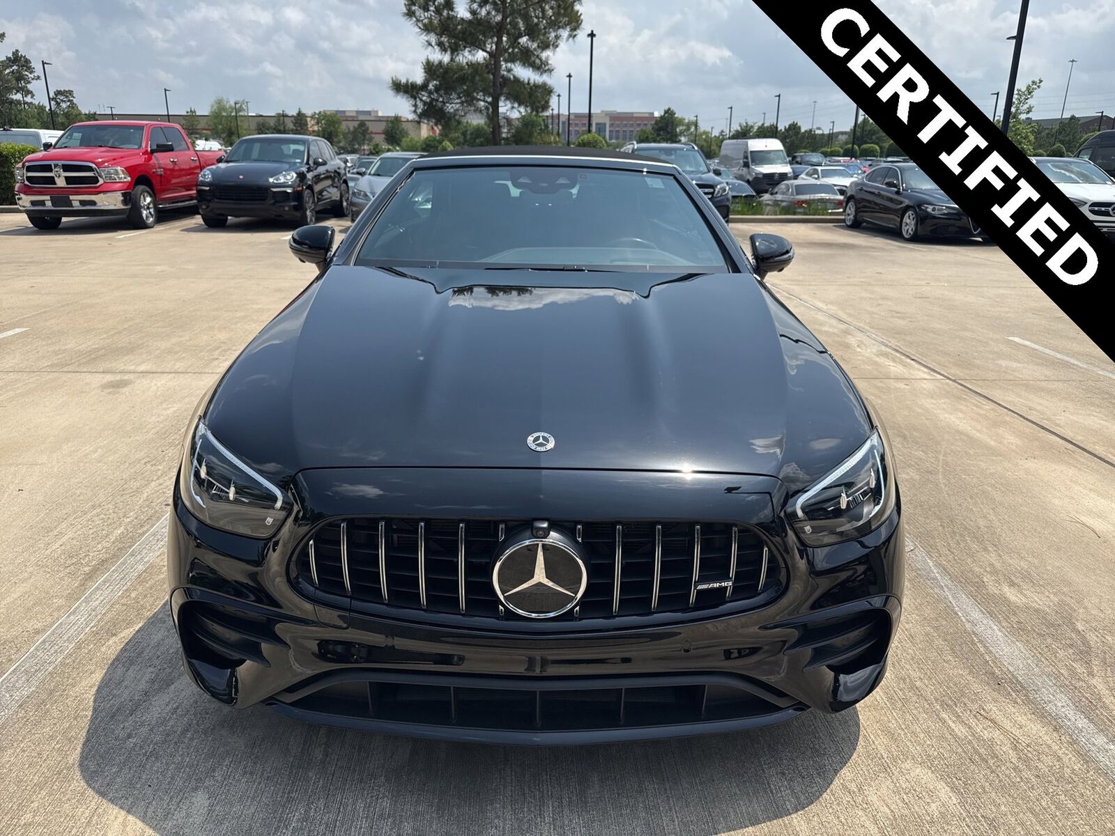 MERCEDES-BENZ