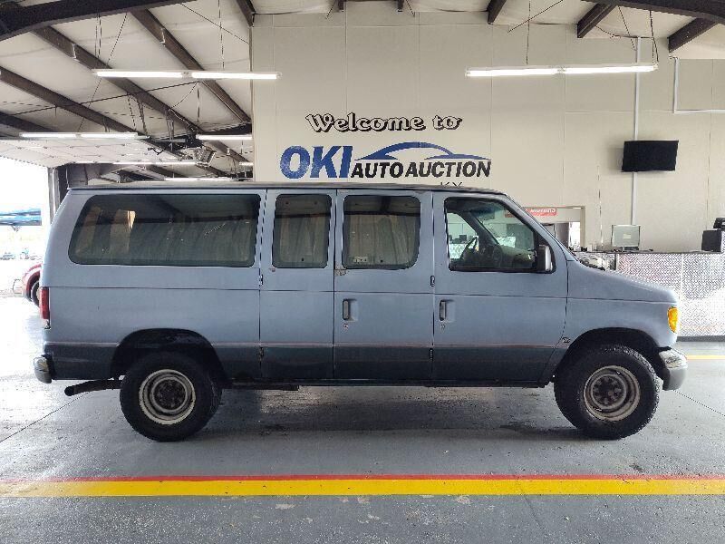 Ford E-350