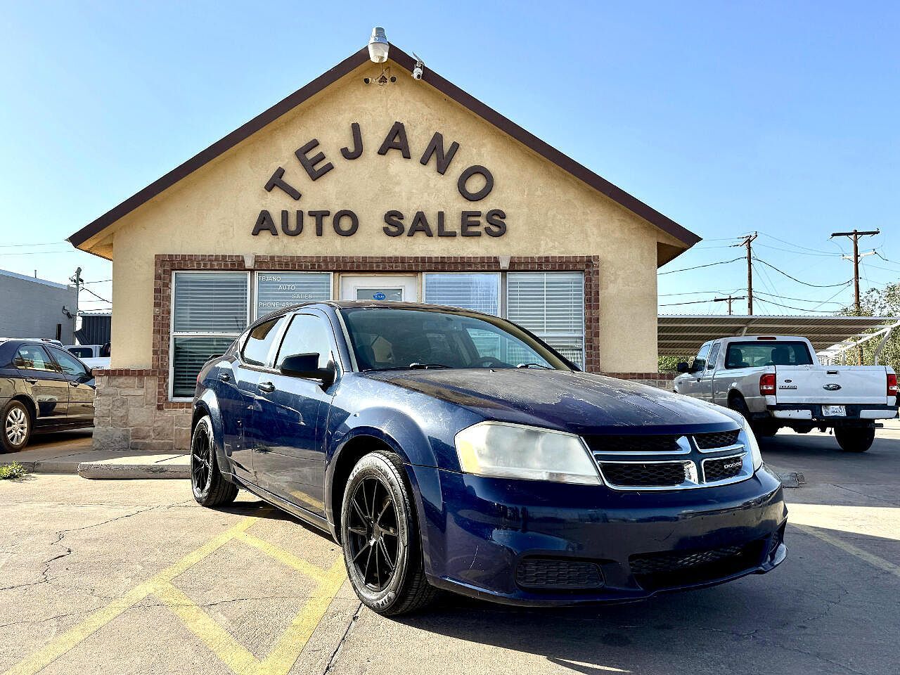 2014 DODGE Avenger