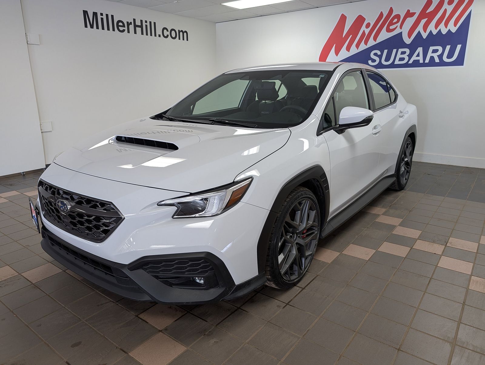 SUBARU