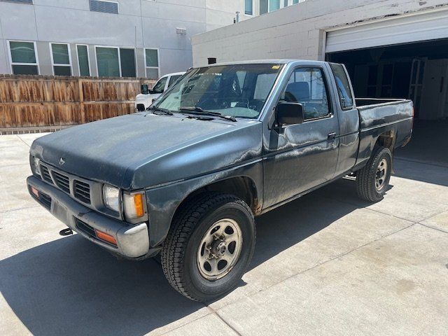 Nissan Pickup