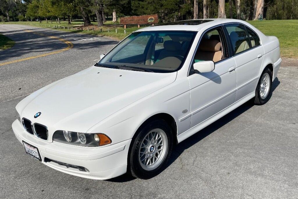 BMW 525i