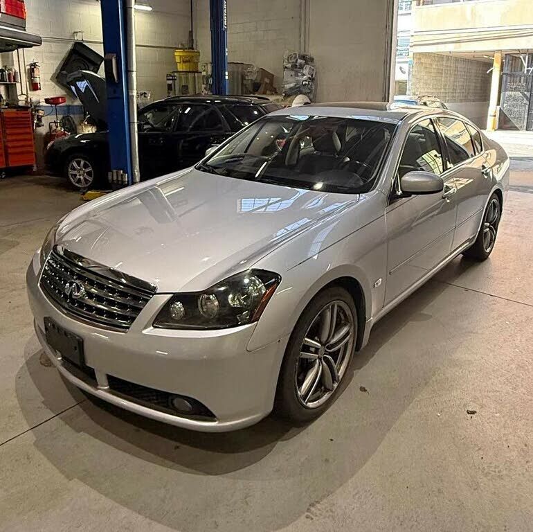 Infiniti M45