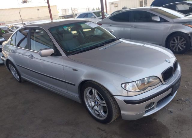 BMW 330i