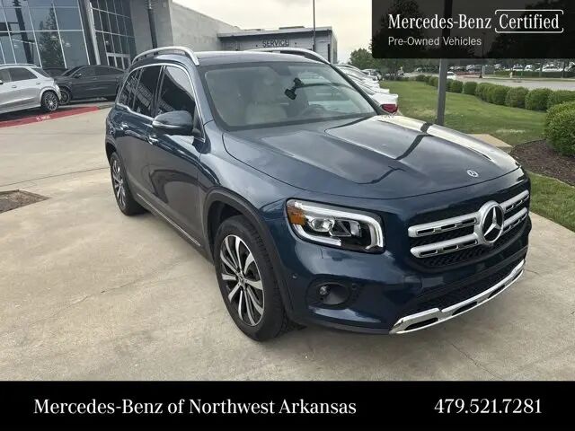 MERCEDES-BENZ