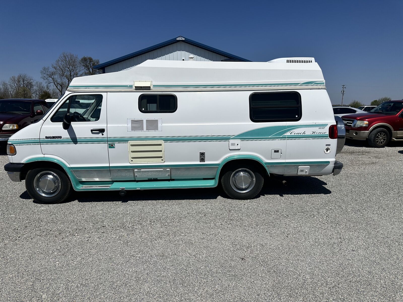 Dodge Ram Van