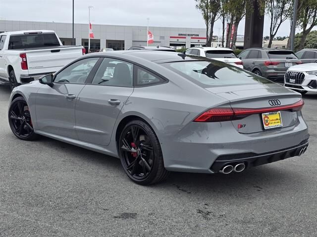 2025 Audi S7