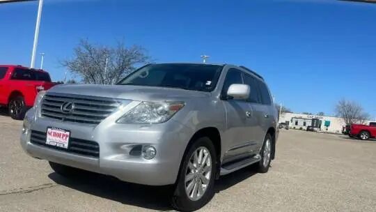 Lexus LX