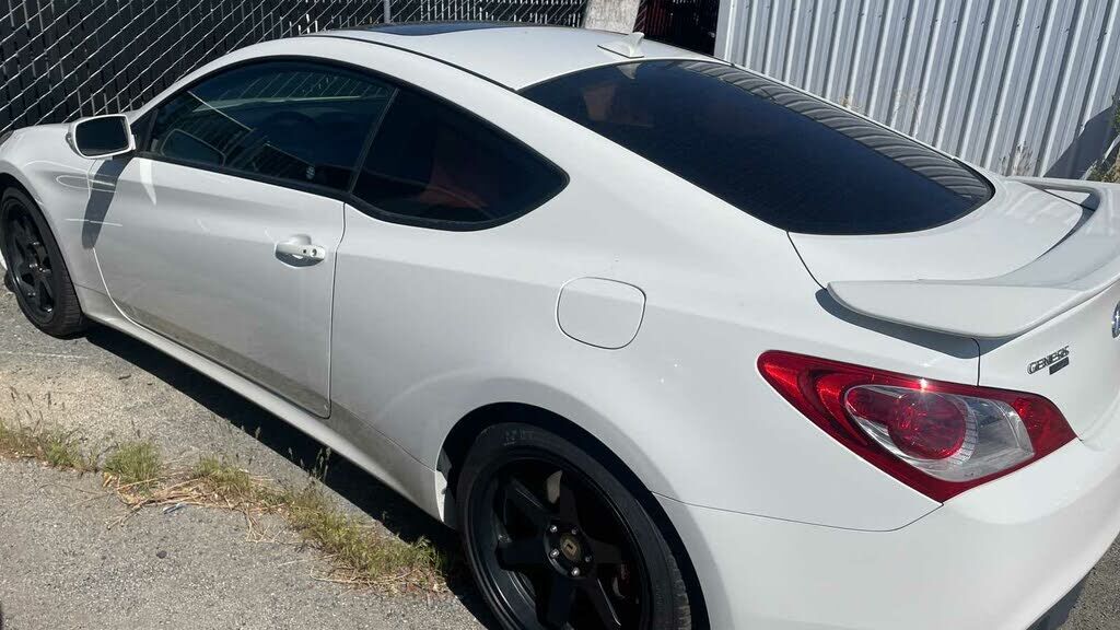 Hyundai Genesis Coupe