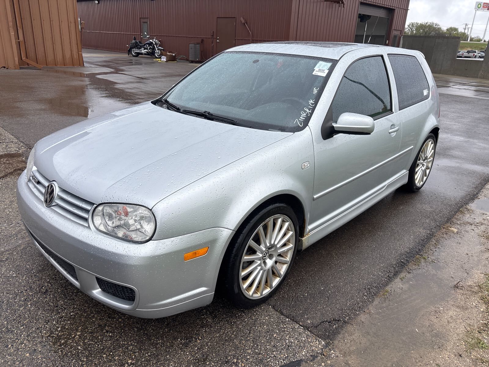 Volkswagen R32