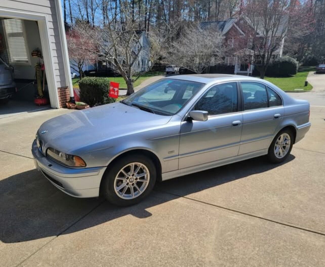 BMW 525iA