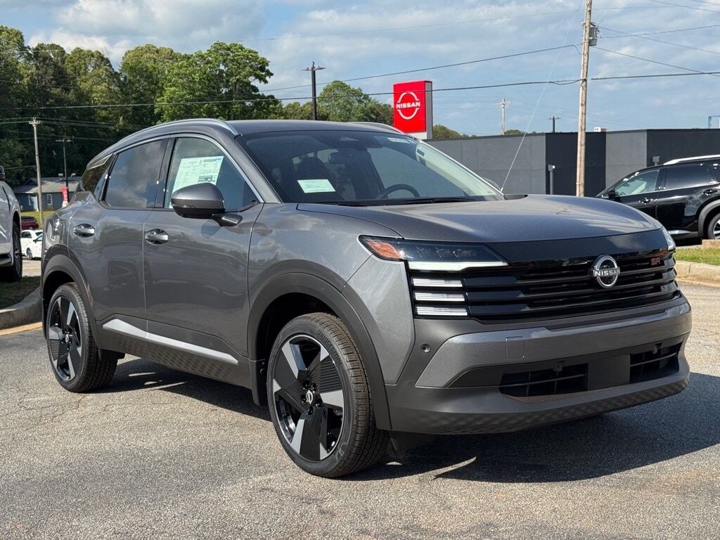 2025 NISSAN Kicks